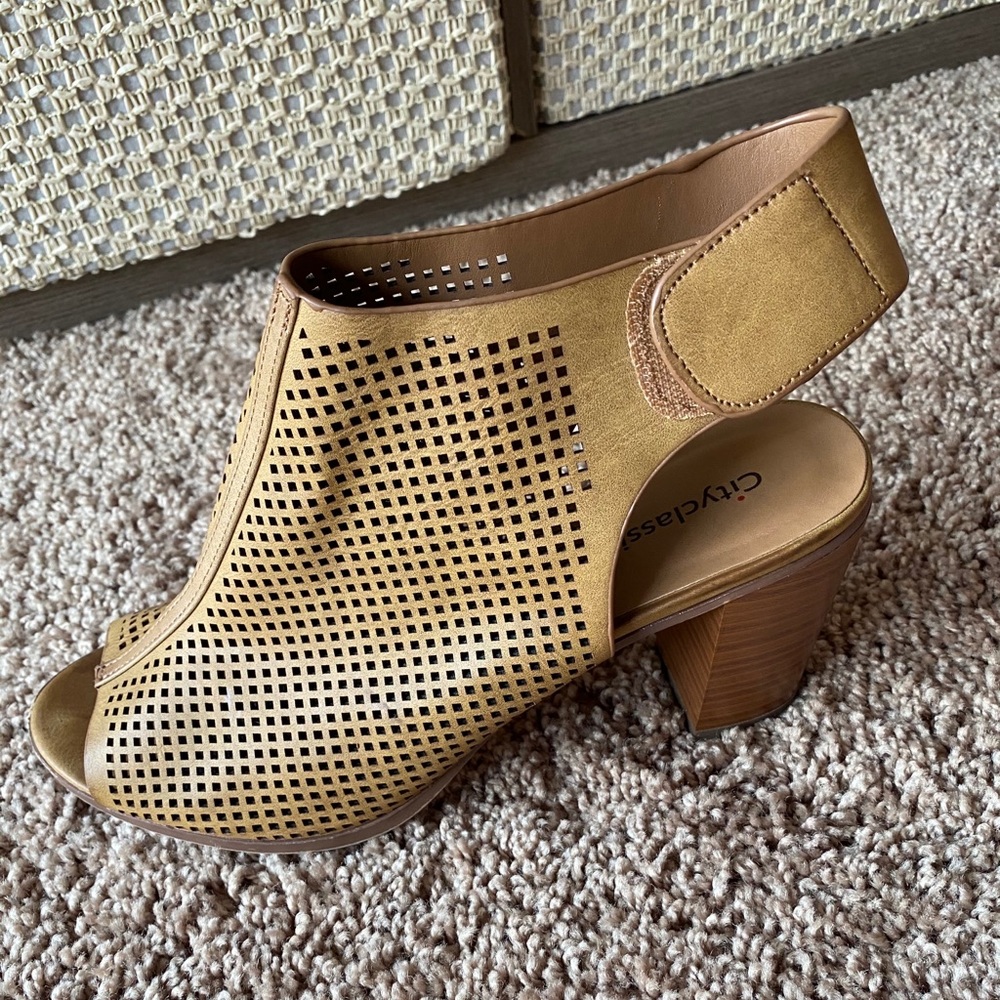 Peep toe booties